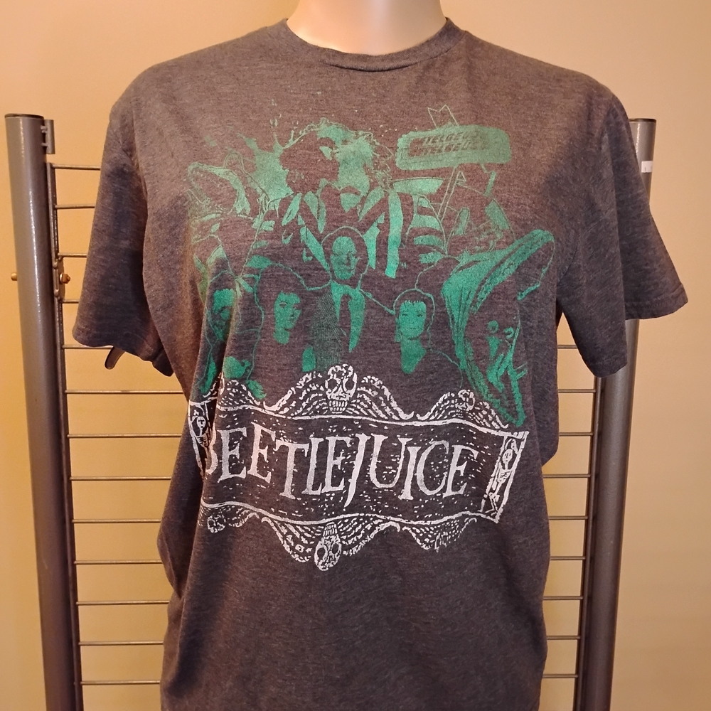 Warner Bros. Beetlejuice Graphic Tee - Gray and Green